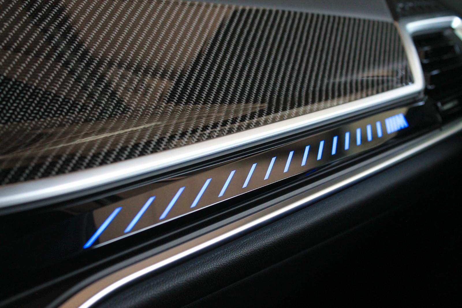 BMW X5 M60i xDrive M SPORT STANDH MASSAGE 360° VOLL