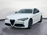 Alfa Romeo Giulia 2.0 16V AT8-Q4 Veloce AHK ACC Navi