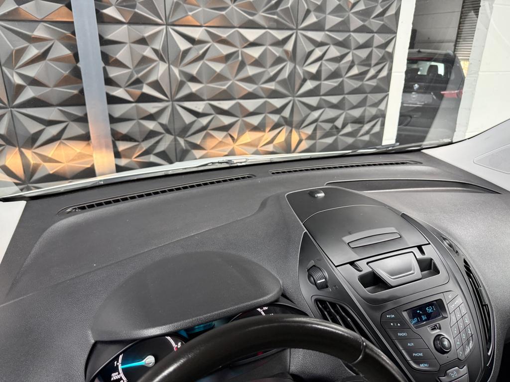 Ford Transit Courier 1.5 TDCi, Foto 35 von 40