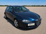 Alfa Romeo 147 1.9 JTD (120) 3 porte Distinctive - Alfa Romeo 147: 1.9