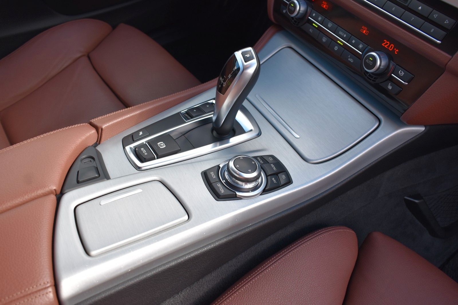 Fahrzeugabbildung BMW 520i Limo Autom. Navi Leder Xenon AHK GSD