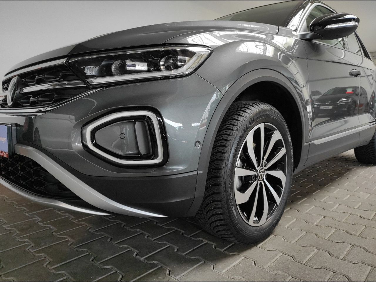 Volkswagen T-Roc Style 1.5 TSI DSG AHK NAVI LED foto 4