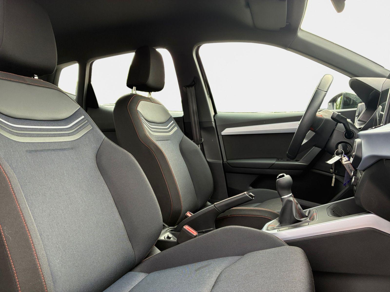 Seat Arona 1.0 TSI FR Navi SHZ GJR