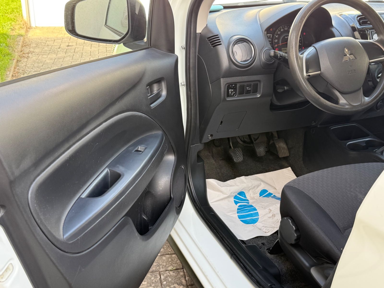 Mitsubishi Space Star Basis – Vorschaubild 23