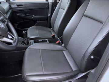 Volkswagen Caddy - 9