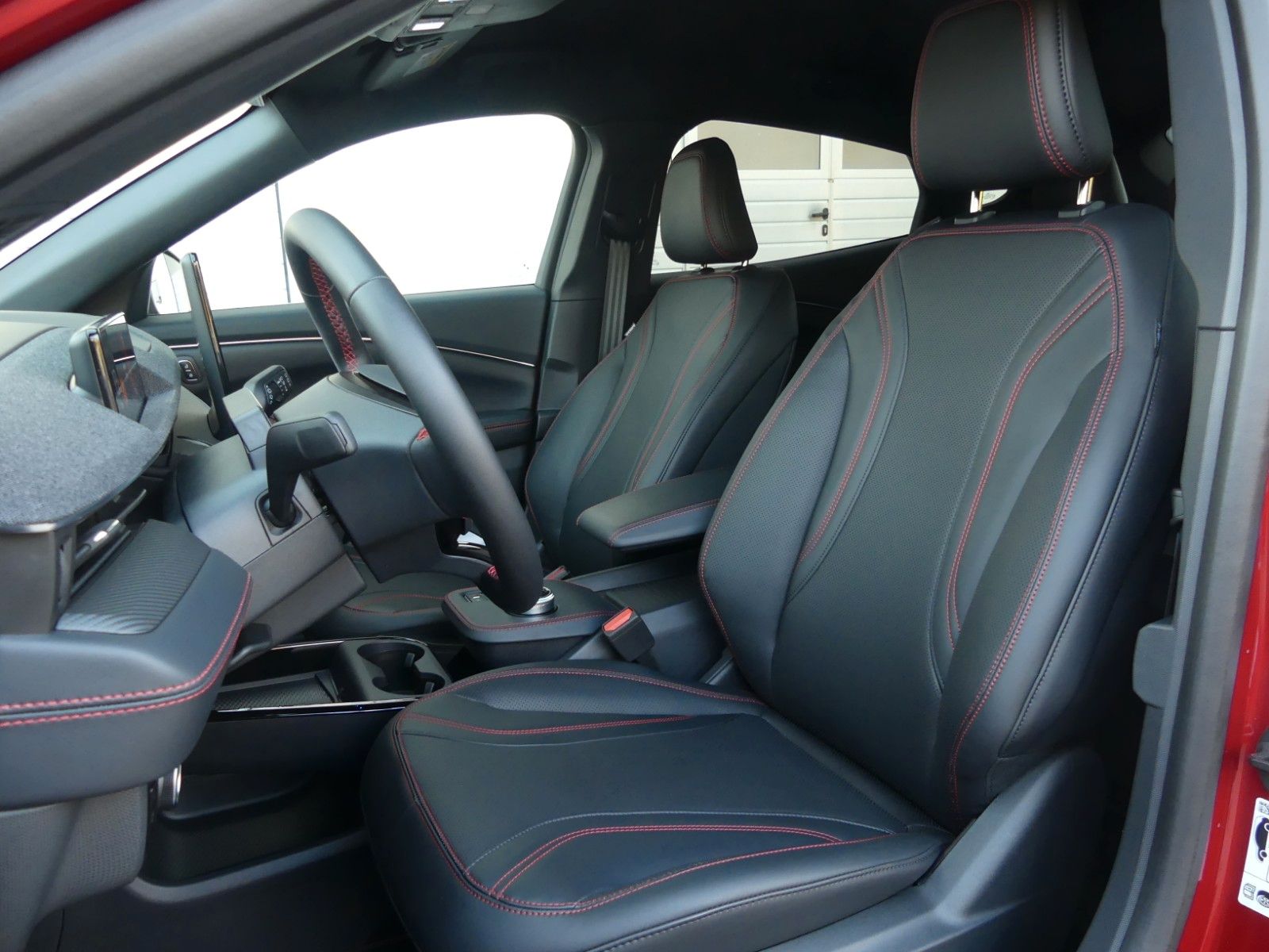 Fahrzeugabbildung Ford Mustang Mach-E Premium Tech.-Paket*360° Kamera*
