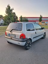 Renault Twingo 1.2 TÜV 04/26 - Renault Twingo aus 2004
