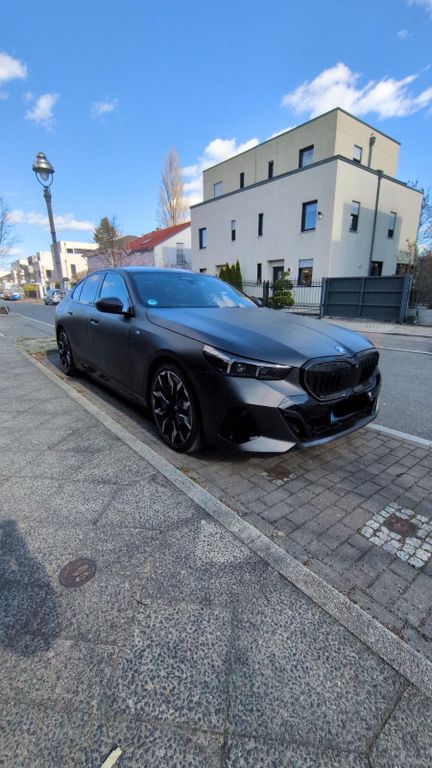 Image of BMW 550