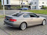 BMW E92 325i TÜV Neu/Bi-Xenon/Navi/Tempomat. - BMW 325 in Herne