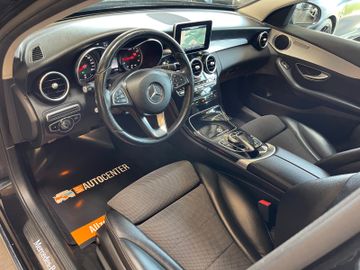 Mercedes-Benz C180 CGI Limousine Avantgarde*NAVI*LED*TEILLEDER