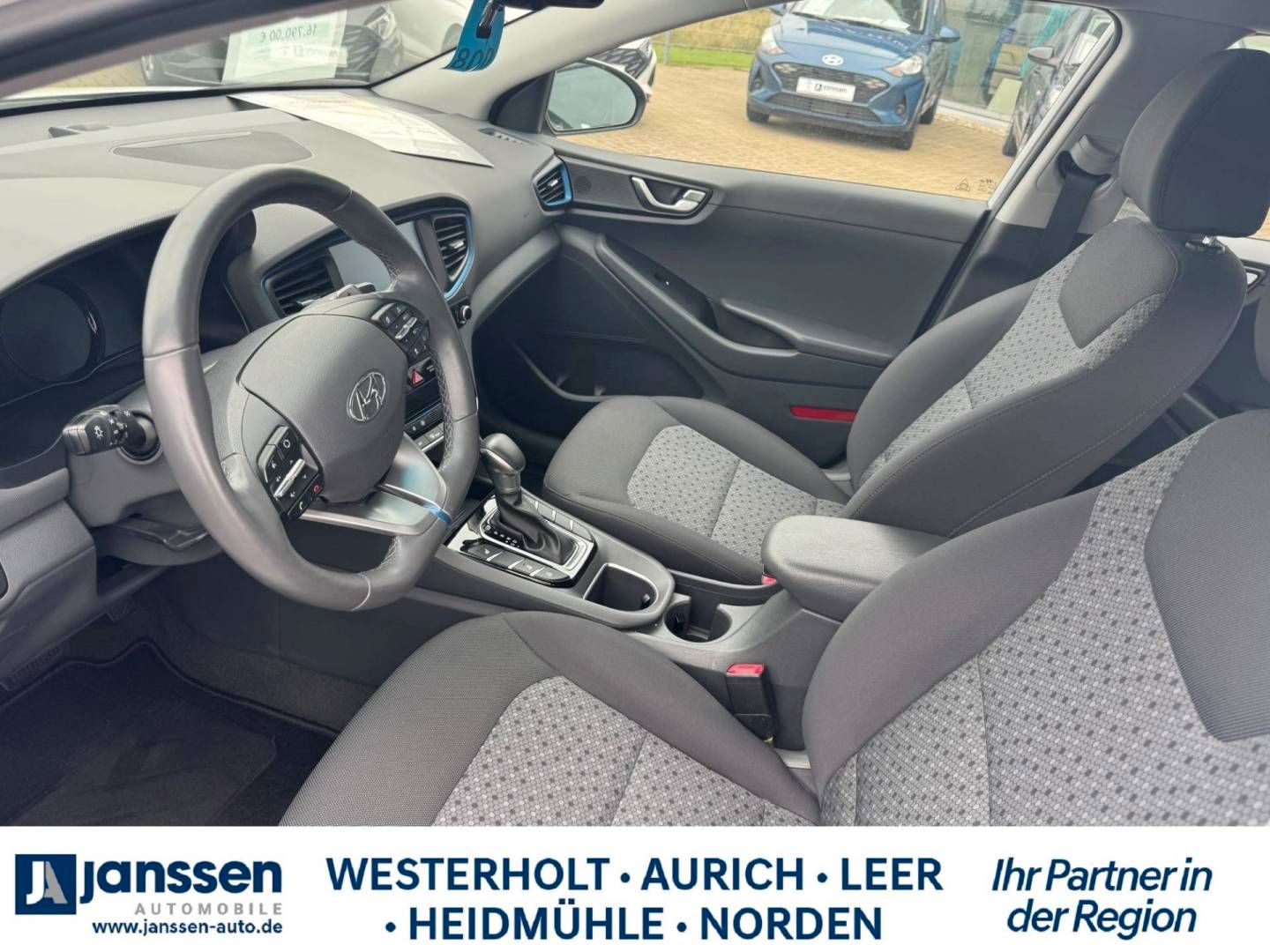 Fahrzeugabbildung Hyundai IONIQ Hybrid Trend