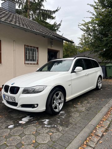 BMW 318d Touring - 8fachbereift