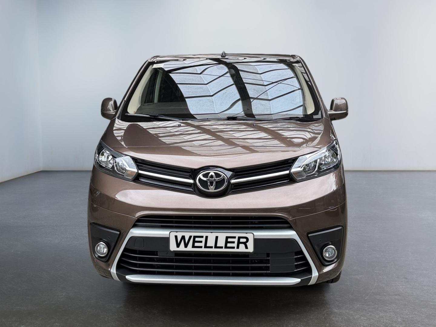 Toyota Proace Verso 2.0 D-4D L1 Team D *Navi*CAM*SHZ*LM