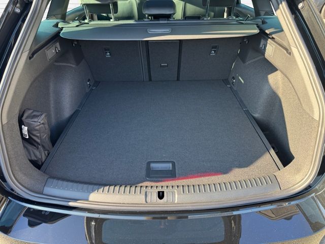 Fahrzeugabbildung CUPRA Leon Sportstourer 2.0 TSI 245 kW 4Drive VZ