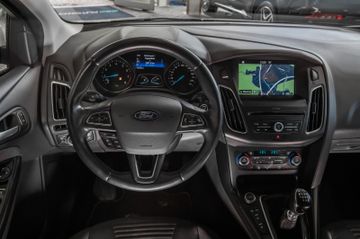 Bild 18 Ford Focus Turnier Titanium Navi Klimaauto. AHK 1,2T