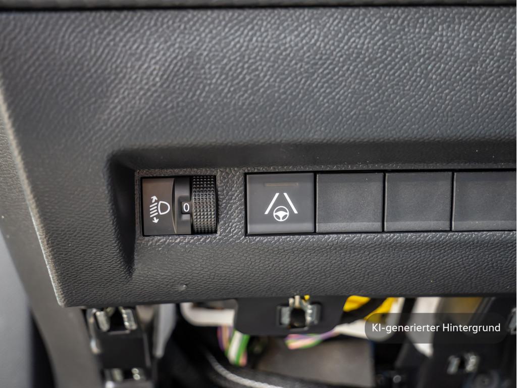 Peugeot 2008 1.2 Hybrid 110 Allure PDC SHZ KAMERA NAVI