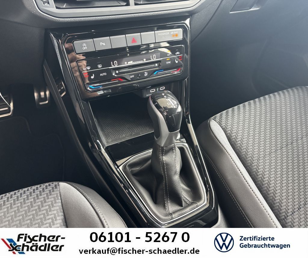 Volkswagen T-Cross R-Line 1.0TSI DSG RLine Navi LED RearVie foto 4