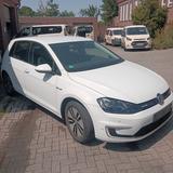 Volkswagen Golf e-Golf e-Golf - : Taxi, Limousine