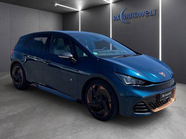 Born 58kWh Navi Wärmep. HuD 20'' Glasdach ACC