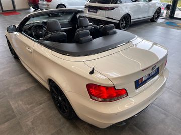 BMW 118i Cabrio*M-PAKET*NAVI*PDC*SHZ*XENON*