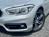 BMW 120i 3-Türer Aut. SPORT LINE Navi LED HiFi 1.HAN - BMW 1er Reihe Gebrauchtwagen Türer