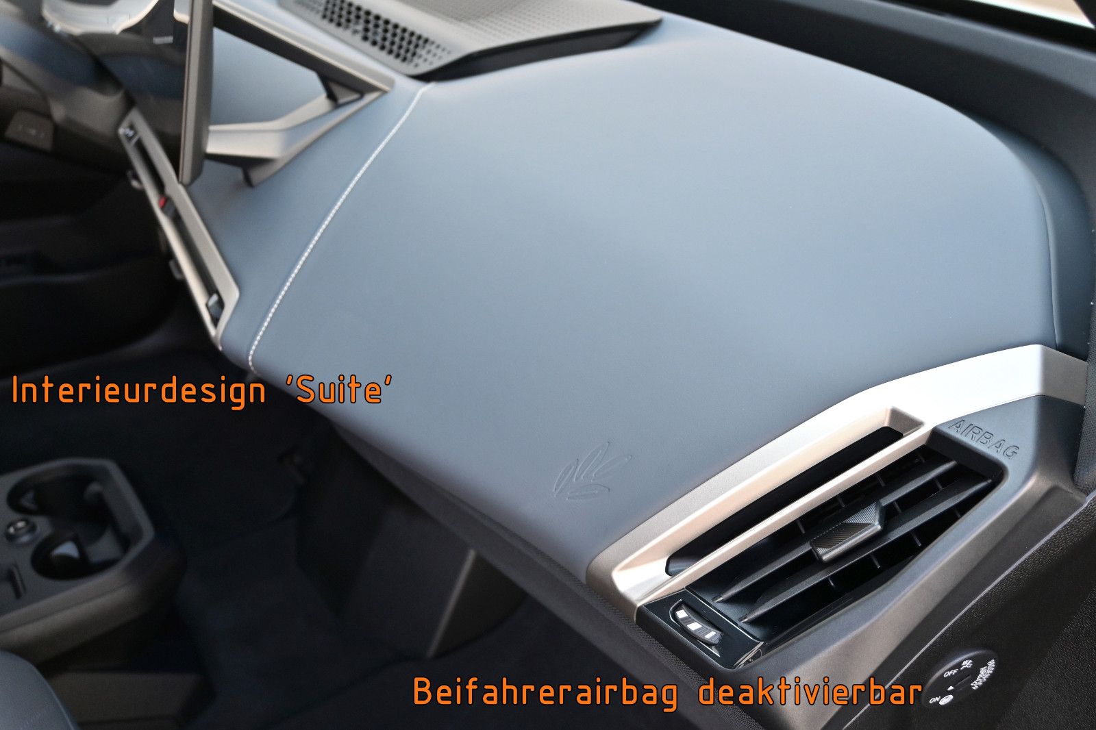 Fahrzeugabbildung BMW iX xDrive50 °AHK°AMIDO°LUFTFEDERUNG°PARKING PROF
