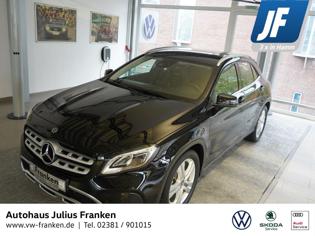 Mercedes-Benz GLA 180 Urban LED LM AMBI SITZH NAVI PDC KESSY