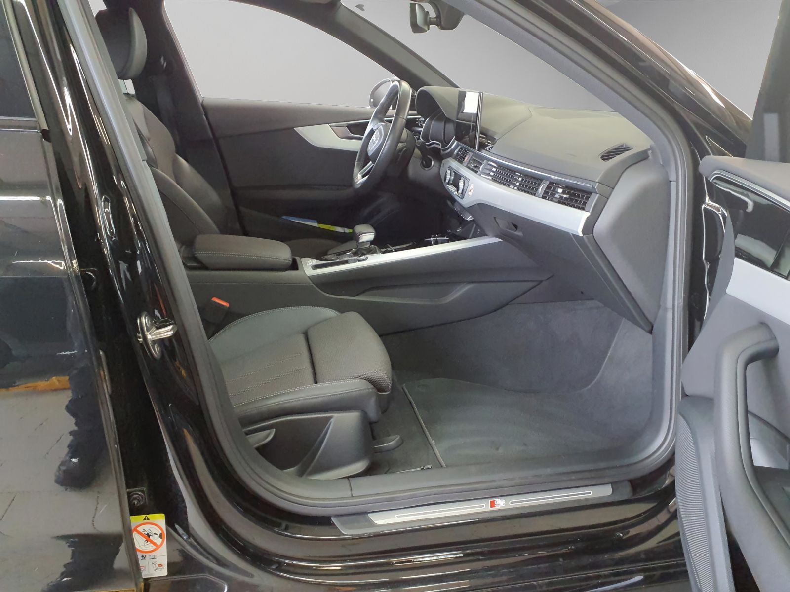 Audi A4 - Bild 9