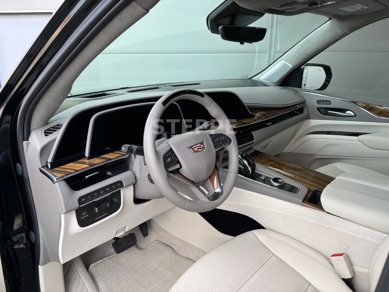 Cadillac Escalade 6.2 V8 ESV Sport Platinum EU-Navi AHK