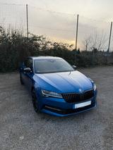 Skoda Škoda Superb Sportline 2.0 TDI DSG Racing Blue - : Racing