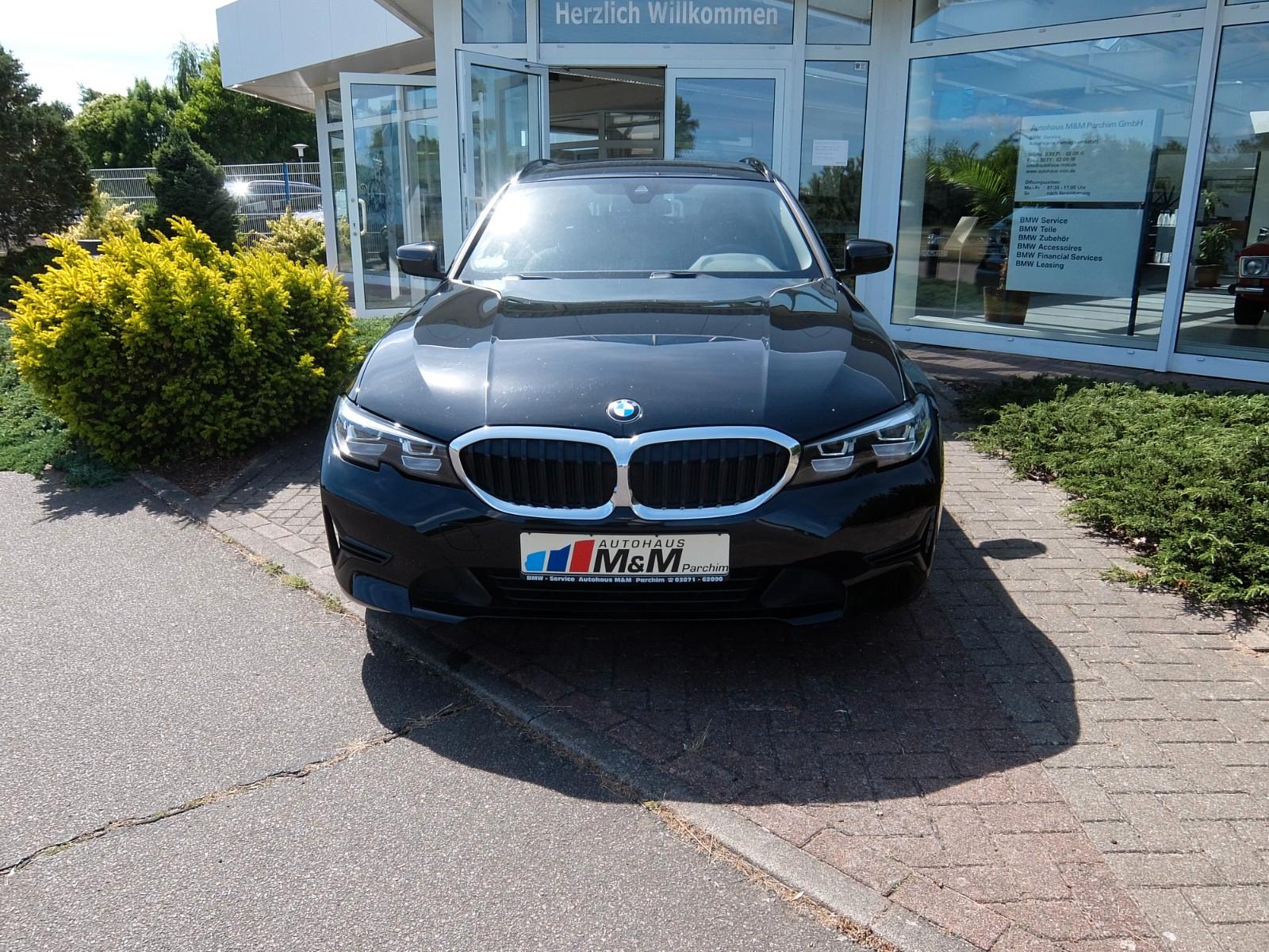 BMW 318dA Touring Advantage LED NAVI DAB SH