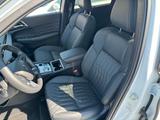Mitsubishi Outlander 2.4 PHEV 4WD Top - Mitsubishi Outlander: Top