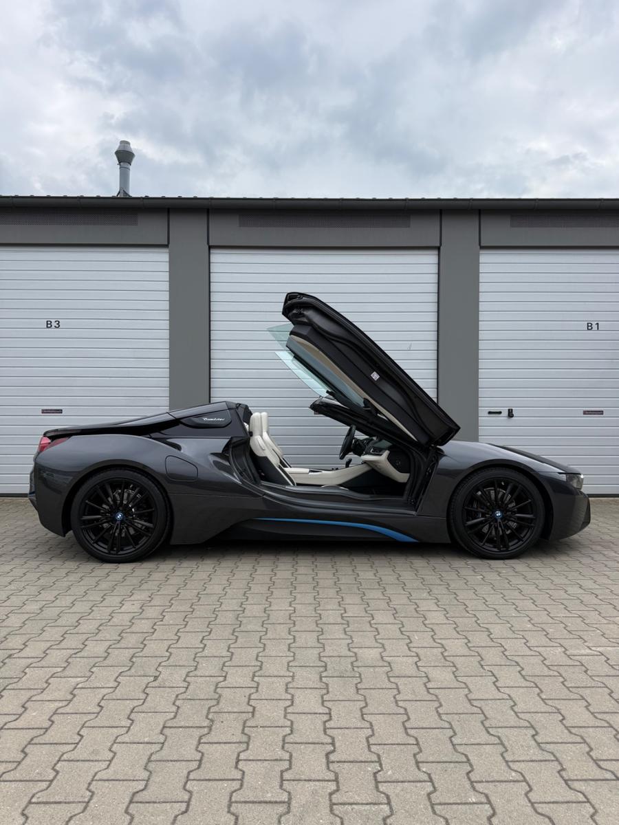 BMW i8 Roadster First Edition+limited+ONE / 200!!!