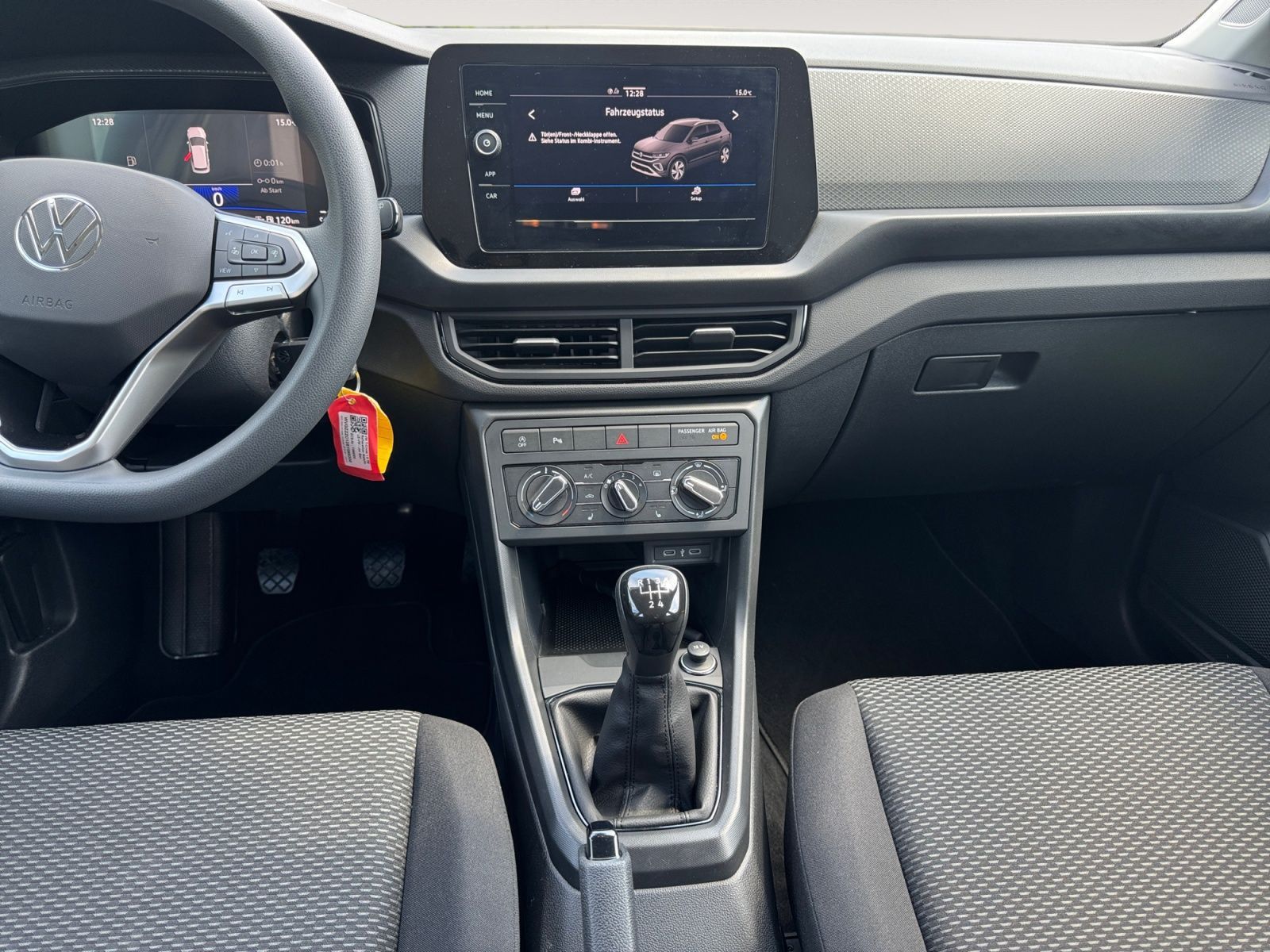 Volkswagen T-Cross - Bild 12