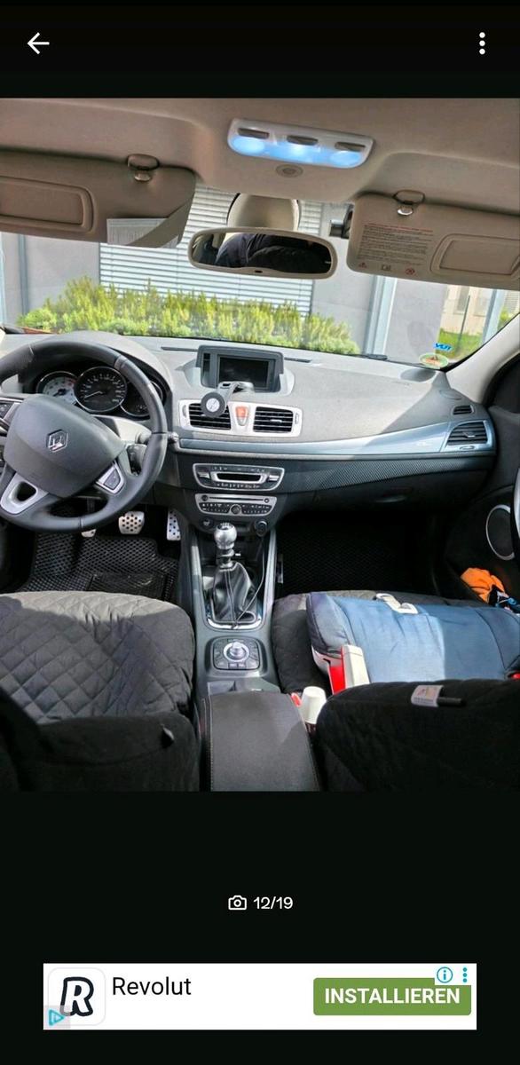 Renault Megane 2011 — photo 11