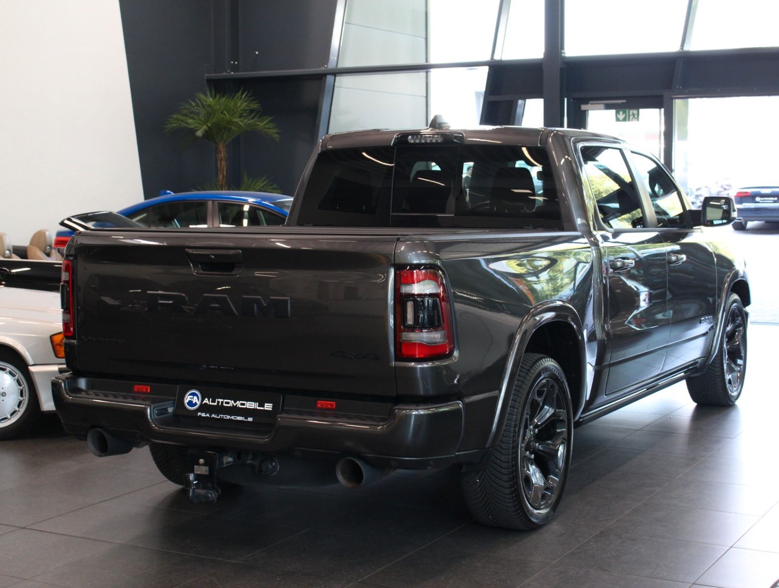 Fahrzeugabbildung Dodge RAM 1500 Limited*LPG Gas*Voll*Kein Import.