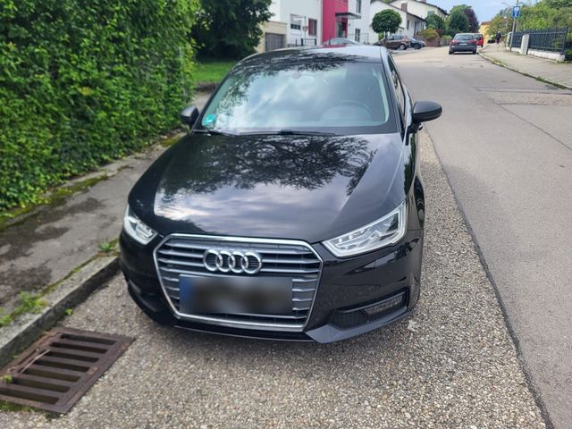 AUDI Audi A1 1.6 TDI Sportback