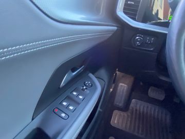 Bild 14 Opel MOKKA e ELELGANCE WINTERPAKET PDC RFK NAVI