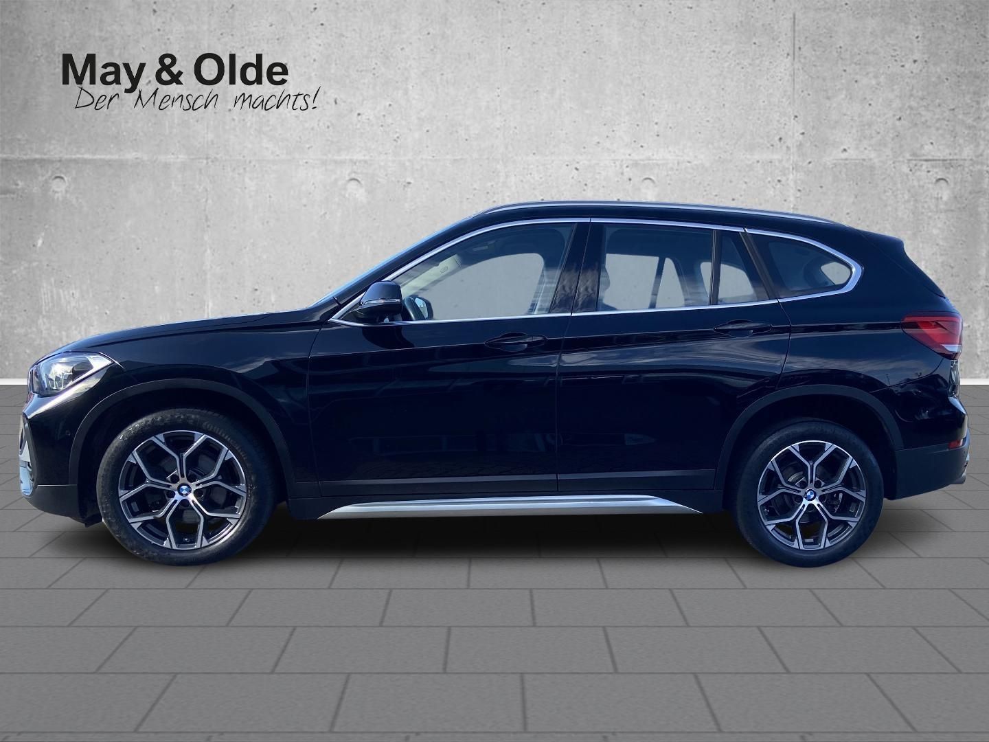BMW X1 sDrive18d xLine AHK Navi LED PDC SHZ T-Leder foto 2