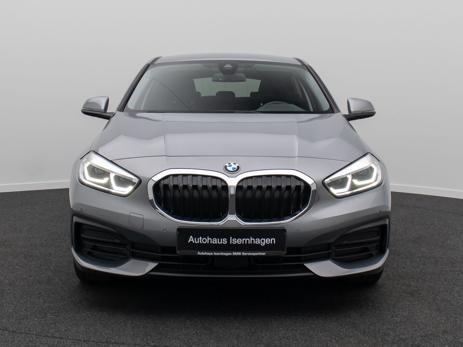 Fahrzeugabbildung BMW 118i GeschwindigReg DAB AHK DriveAs LED CockpitP