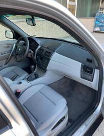 صورة 7 لـ 2004 BMW X3