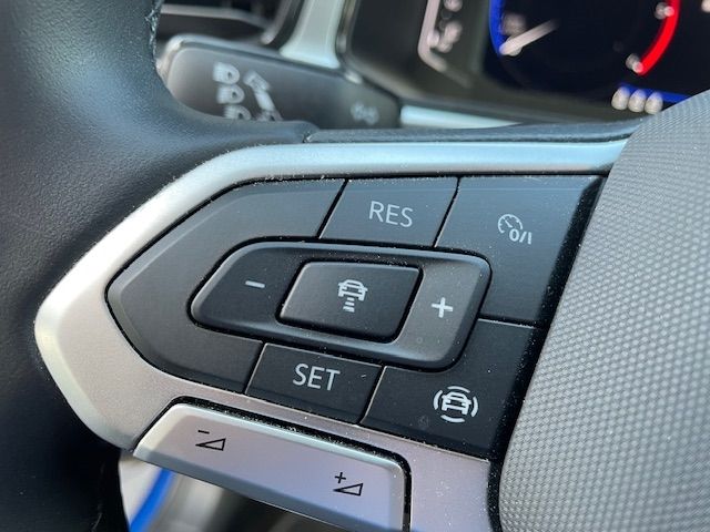 T-Roc 2.0 TDI Navi digitales Cockpit LED ACC 2-Z