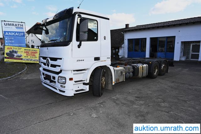 Mercedes-Benz Actros MP3 DB 2544  BDF 6-Zyl. 3-Achser BM 930