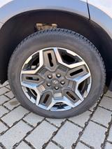 Hyundai Santa Fe Hybrid 4WD Prime-Vollausstatung - silberne Hyundai SANTA FE