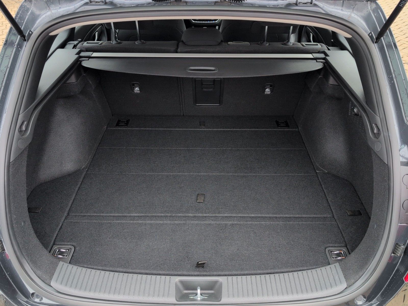 Fahrzeugabbildung Hyundai i30 KOMBI 1.0T TREND KLIMAAT+SHZ+NAVI+QI+KAMERA+