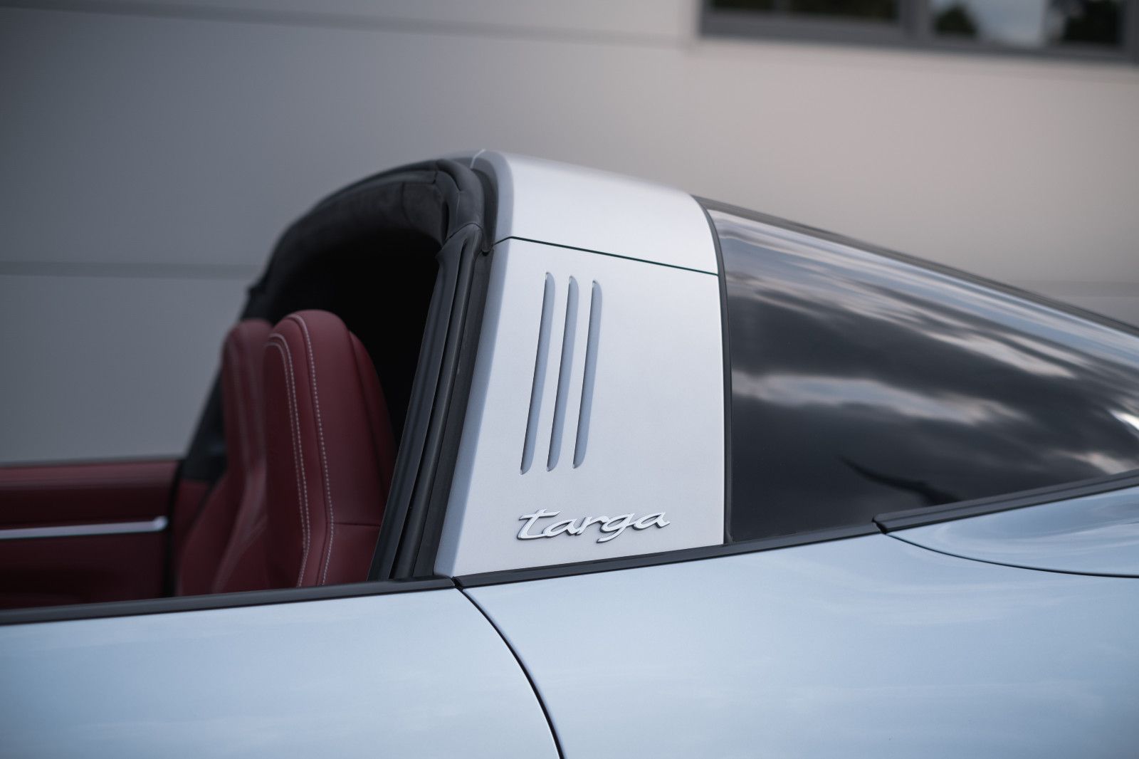 Fahrzeugabbildung Porsche 911/992 Targa 4 GTS, Lift, Matrix, 18-Wege, Inno