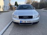 Audi A4 2.0 Multitronic, Sitzheizung, Schiebedach - Audi A4 aus 2001: 2.0