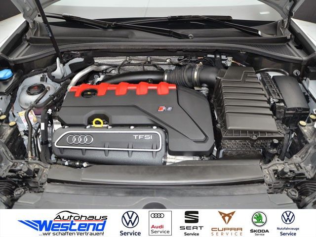 Fahrzeugabbildung Audi RSQ3 Sportback 2.5l TFSI 294kW qu. 280km/h Navi