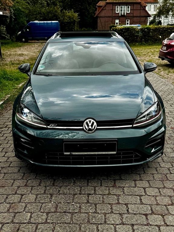 Image of Volkswagen Golf
