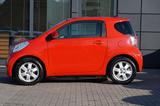 Toyota IQ *KLIMAANLAGE* - rote Toyota IQ
